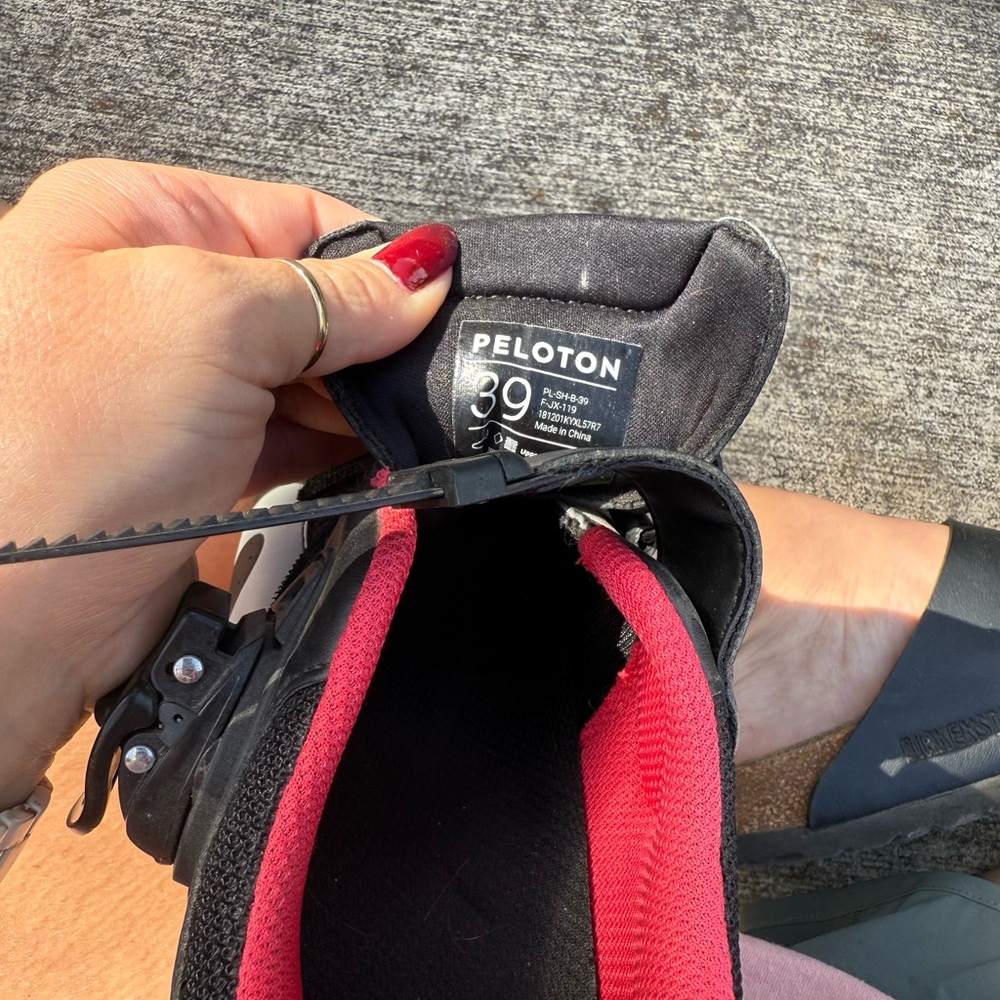 Peloton Black and Red Cycling Shoes - women’s size 8